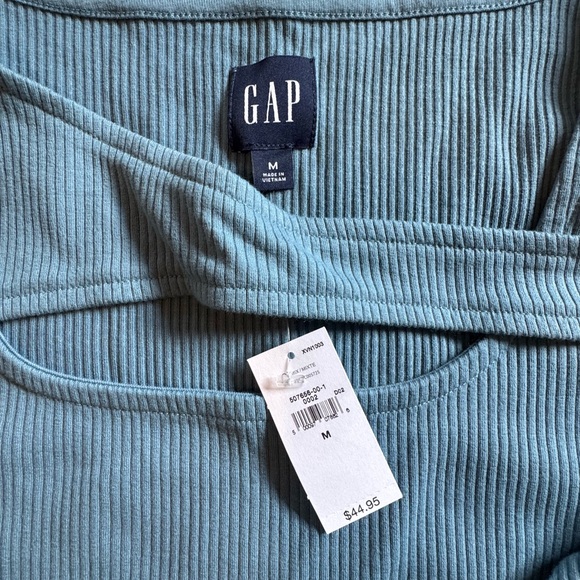 NWT GAP Teal Long Sleeve Tee - Picture 3 of 7